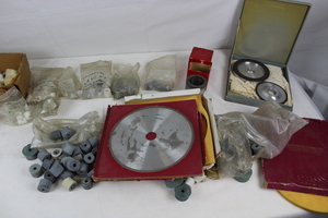 Thumbnail image of Mixed lot of diamond Cutting Wheels and Grinding Discs