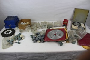 Thumbnail image of Mixed lot of diamond Cutting Wheels and Grinding Discs