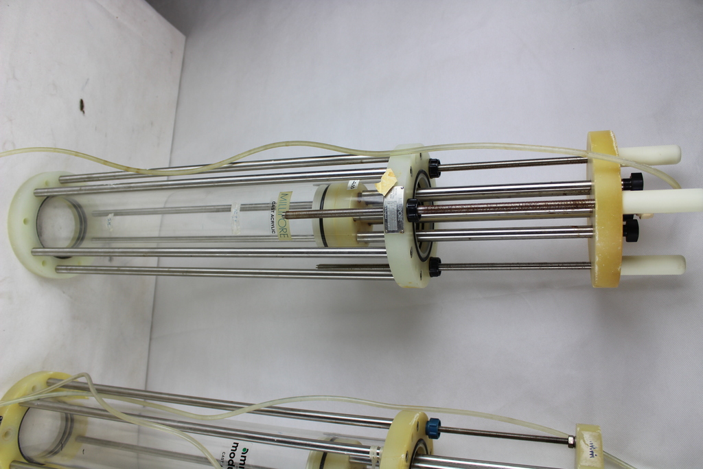 Image of Acrylic Casting Columns Job Lot Amicon Moduline, P90 x 500