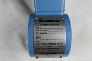 Thumbnail image of Brooks Magnetic Flow Transmitter RA24, Flowmeter 8722, Flowtube 8711 