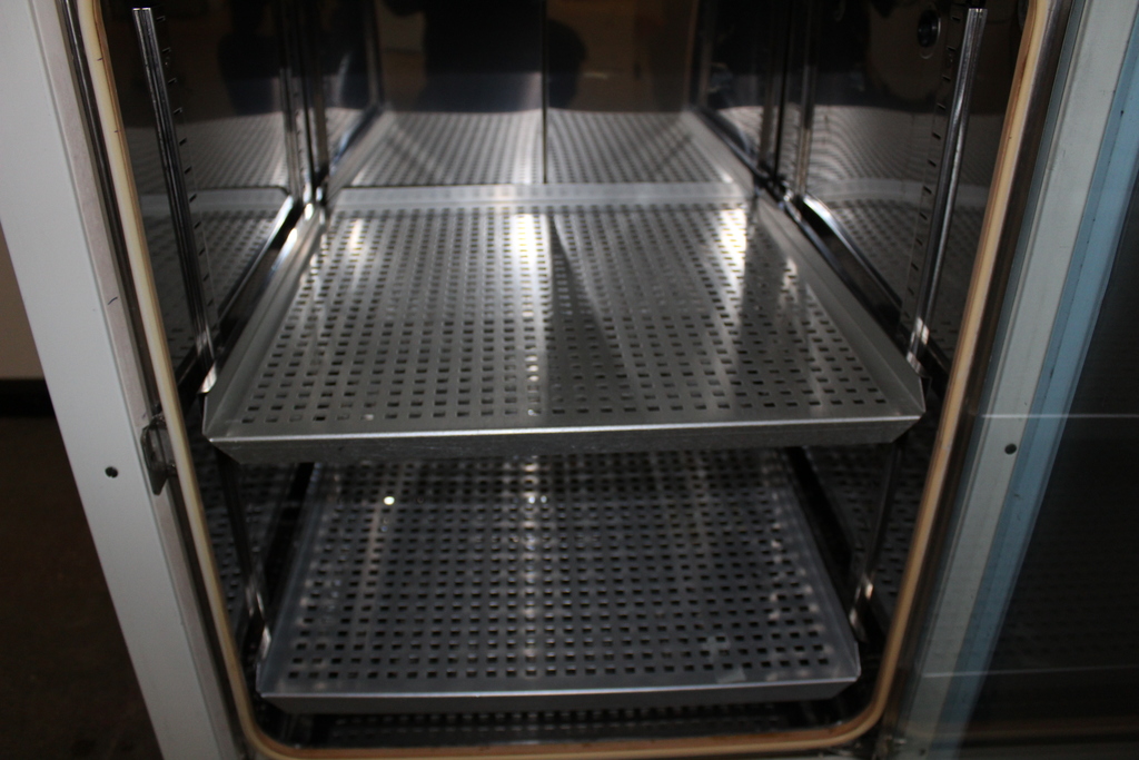 Image of CO2 Research Incubator Model GA2010