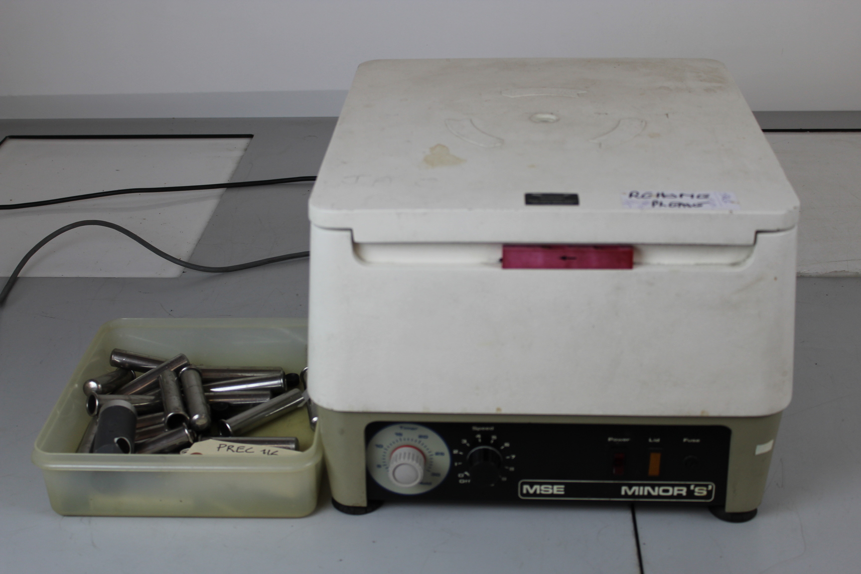 Image of Centrifuge Minor S