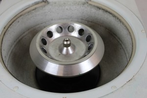 Thumbnail image of Centrifuge Minor S