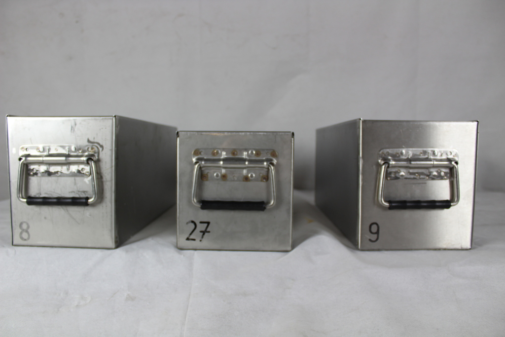 Image of Set of 3 Heavy Duty Stainless Steel Planters with Handles 48 x 18 x 18 cm each 