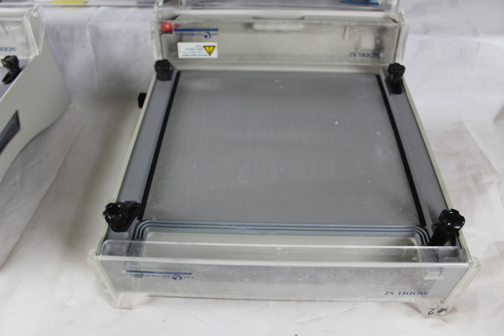 Image of 4 Life Technologies GIBCO BRL S2 Sequencing Gel Electrophoresis Apparatus System