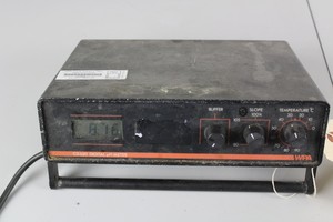 Thumbnail image of CD620 Digital pH Meter
