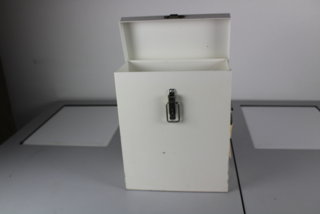 Image of Lab Gas Canister/Liquids Safety Cabinet/Carry Case 38 cm h x 32 cm l x 17.5 cm 