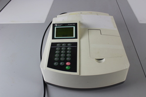 Thumbnail image of Pharmacia Biotech Ultrospec 1000E UV/Visible Spectrophotometer