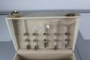 Thumbnail image of Holo-Electron Paris Electro Therapy Machine