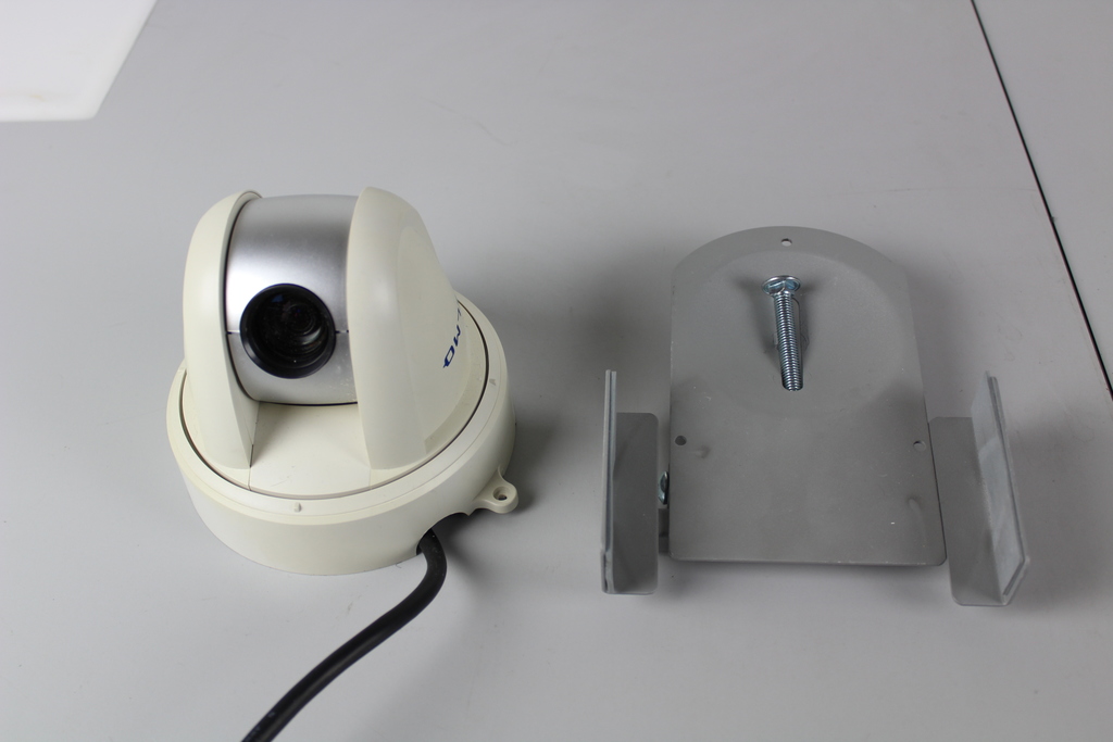 Image of Elmo PTC-450C Pan and Tilt Security Camera with mounting bracket