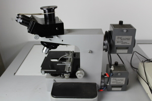 Thumbnail image of Orthoplan Microscope w/ 402a Phase Condenser 