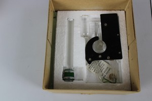 Thumbnail image of Speedivac Model 2G Vacustat Gauge Lab Glassware Vacuum