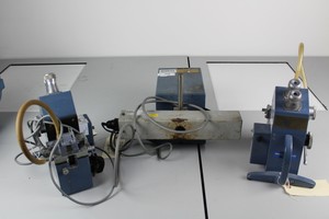 Thumbnail image of 2 x Refractometer and Lamp
