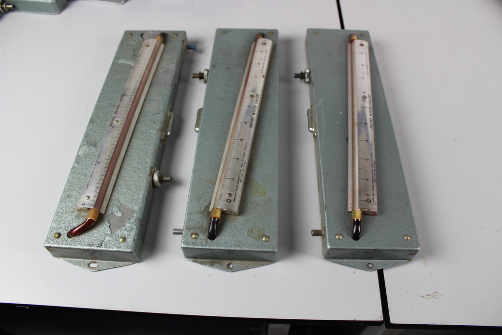 Image of of 16x Airflow Developments Fluid Paraffin Manometer - Assortment of Scales