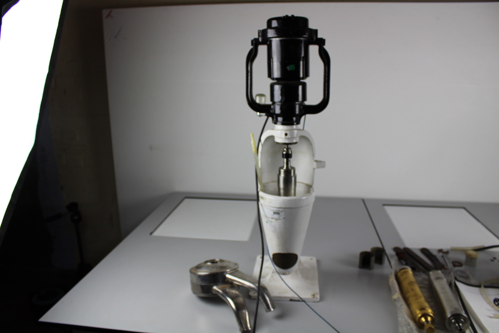 Image of Super Centrifuge Model MV-41-24Y-IHY