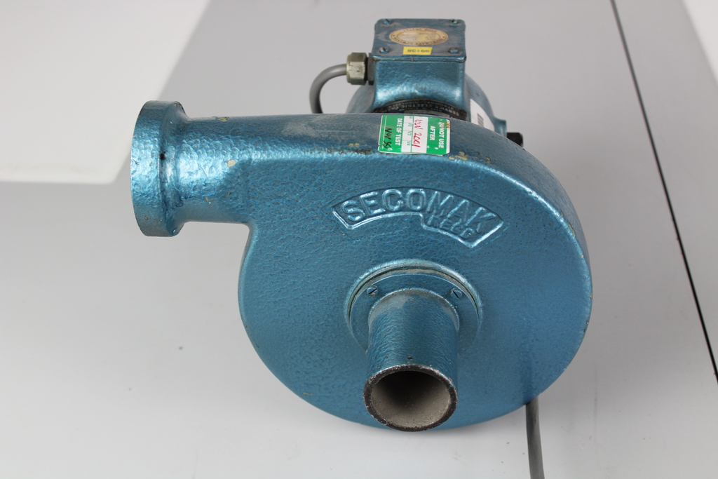 Image of Air Blower 74/37 Working