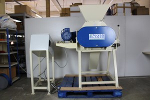 Thumbnail image of RV 140 Roller Mill, Corn and Crop Mill