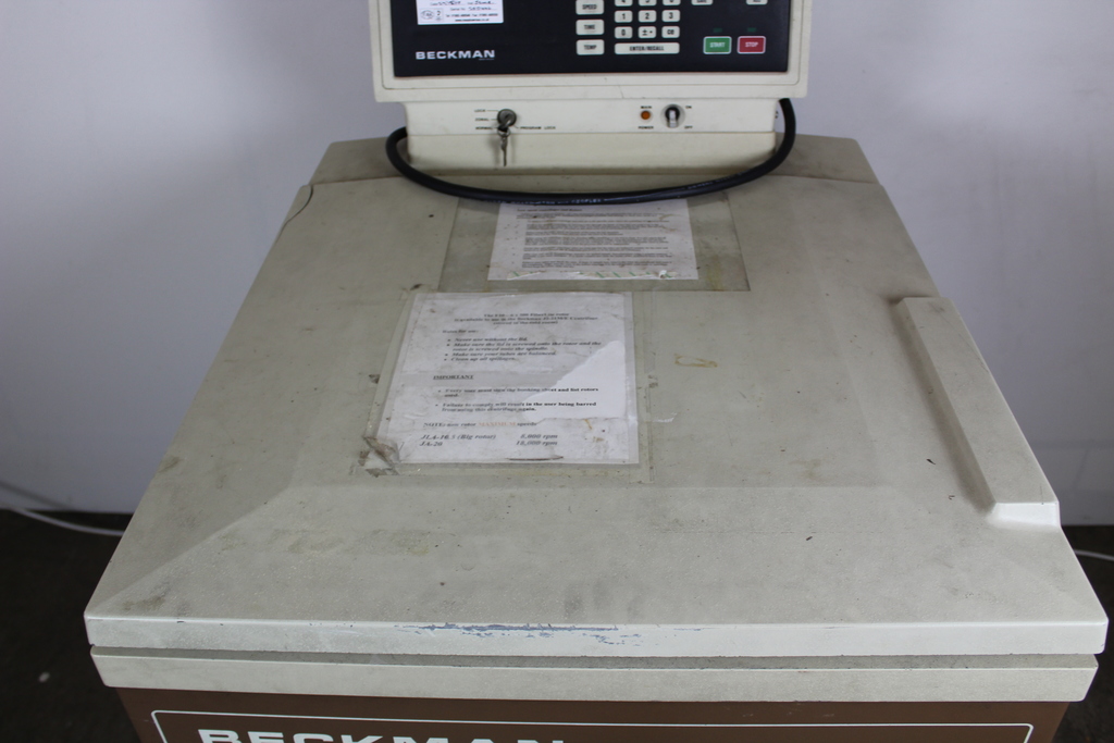 Image of J2-21M/E Centrifuge