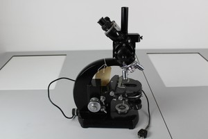 Thumbnail image of Compound Microscope