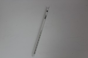Thumbnail image of 2 ml volumetric glass pipettes x 325 (approx)