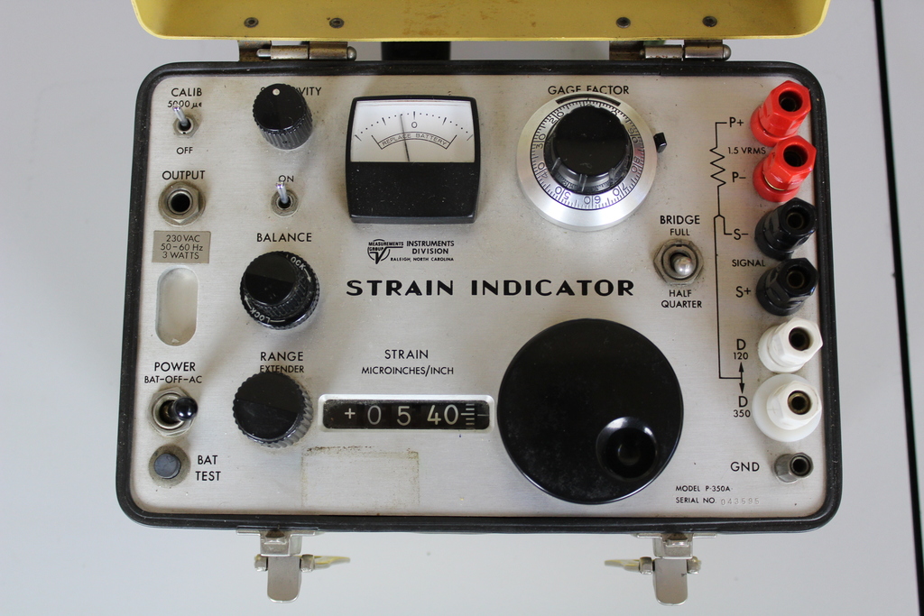 Image of P-350A Strain Indicator 
