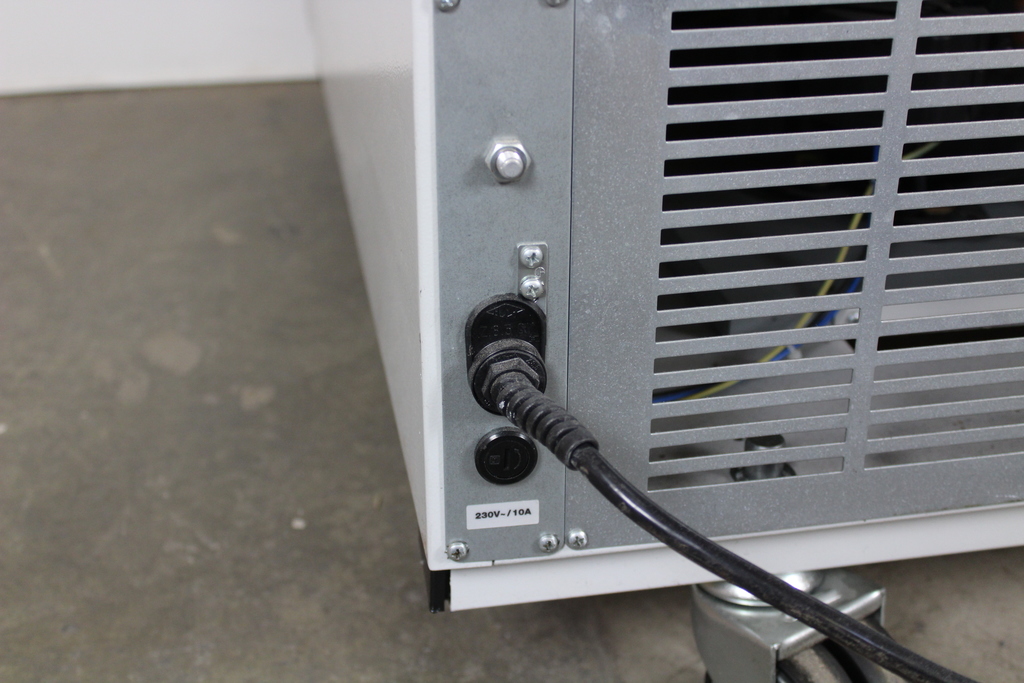 Image of KB 720 Cooling Incubator, -5 °C to 100 °C
