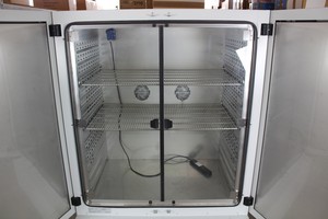 Thumbnail image of KB 720 Cooling Incubator, -5 °C to 100 °C