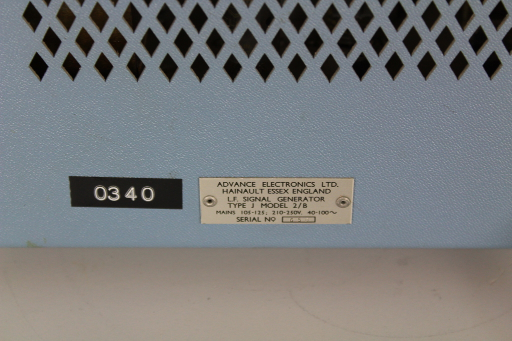 Image of Signal Generator Type J2B