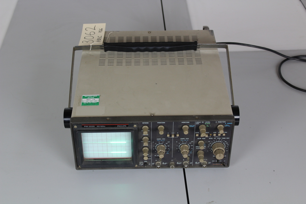 Image of PM 3209 Oscilloscope, 40MHz