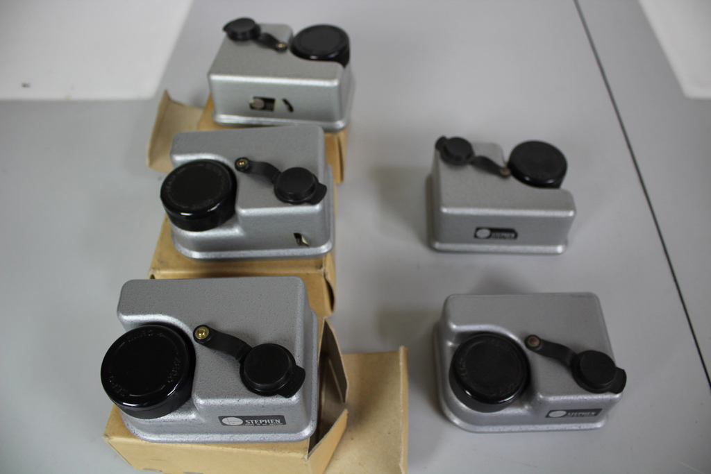 Image of Dosimeter Charging Unit x 6 & 26 Quartz Fibre Dosimeters