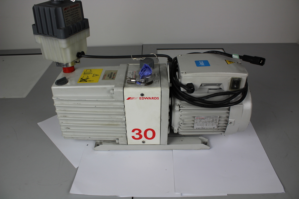 Image of E2M30 Two Stage Rotary Vane Vacuum Pump w/ Oil Mist Filter EMF 20
