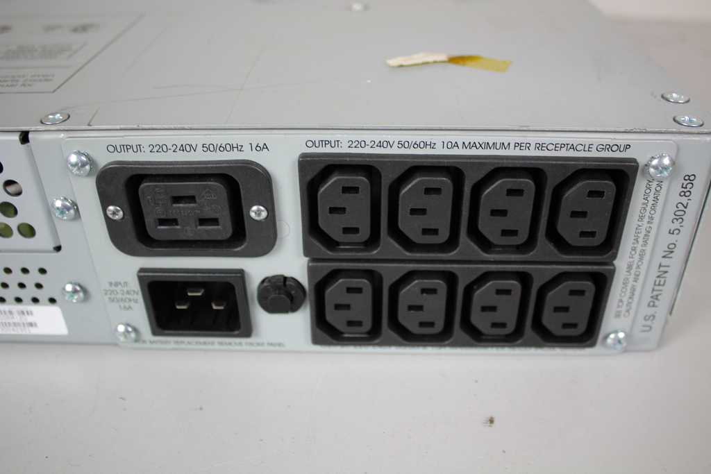 Image of Pair of Faulty UPS Model SUA3000RMI2U - No Battery Power