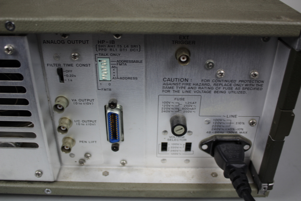 Image of 4140B pA Meter/DC Voltage Source w/ Manual
