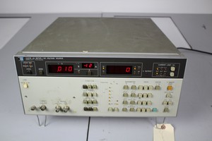 Thumbnail image of 4140B pA Meter/DC Voltage Source w/ Manual