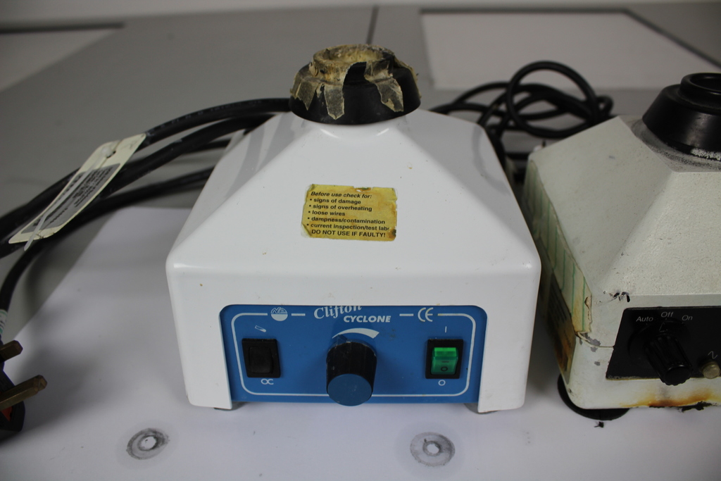 Image of 3 x Shakers, Faulty, Spares and Repairs