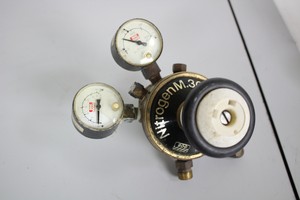 Thumbnail image of of 5 Gas Regulators BOC, Saffire, Wescol Nitrogen & ESAB Hydrogen & HiLo Oxygen