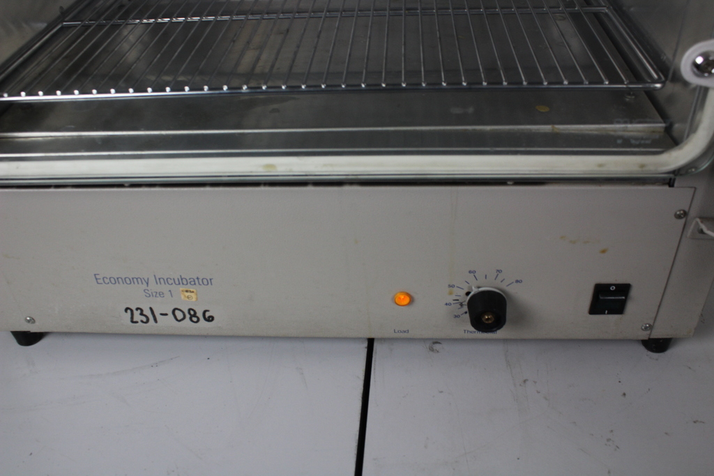Image of Economy Incubator Size 1