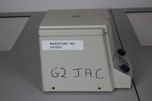 Thumbnail image of Centrifuge 5415D