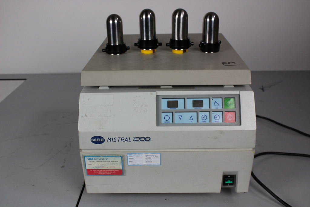 Image of Mistral 1000 Centrifuge Faulty doesn't power on Spares or Repair only