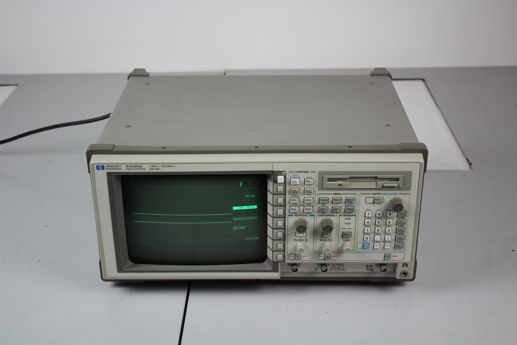 Image of 54520A Oscilloscope 500MHz