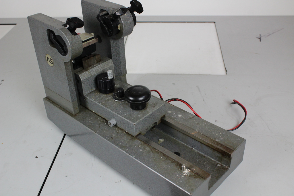 Image of Sledge Microtome with Blade Holder