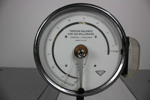 Thumbnail image of Vintage Torsion Balance for 100 Milligrams Electrical Engineering