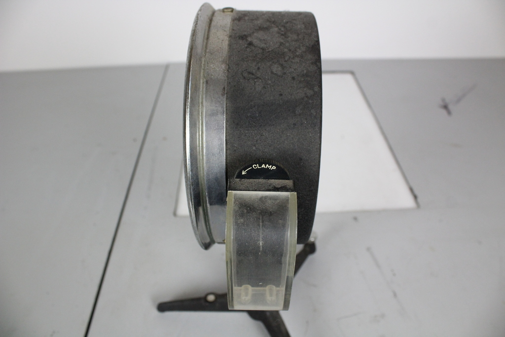 Image of Vintage Torsion Balance for 100 Milligrams Electrical Engineering