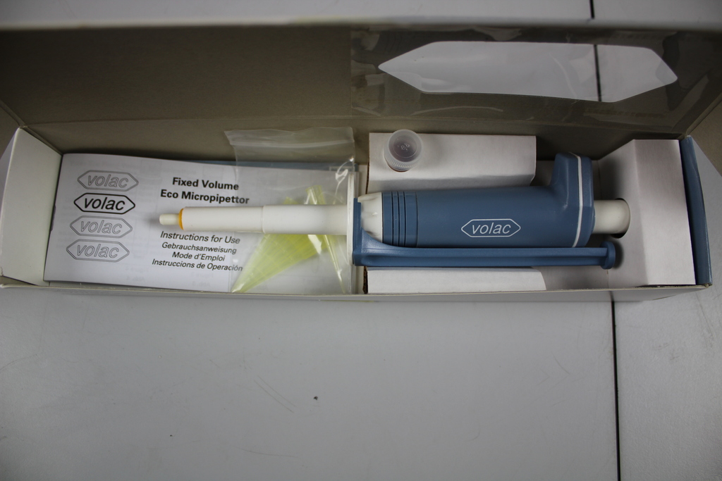 Image of 6 x Volac Micropipettes 1 x Labsystems Finnpipette Digital new Pipettes Lab