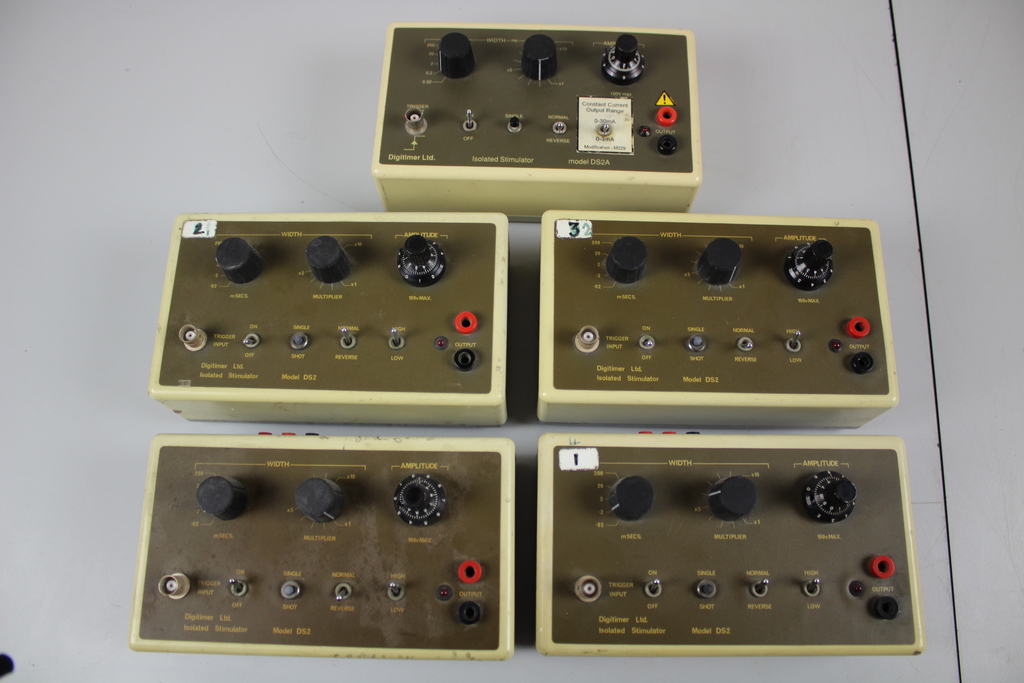 Image of 4 x Digitimer DS2 1 x DS2A Isolated Voltage Stimulators Electrophysiology Lab 