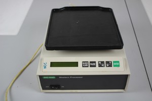 Thumbnail image of Bio-Rad Western Processor Blot Development Apparatus