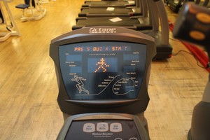 Thumbnail image of Octane Fitness PRO 3700 Elliptical Machine