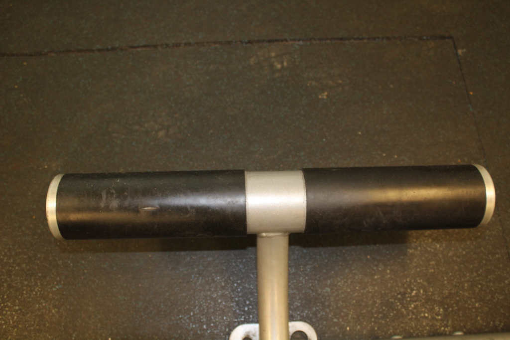 Image of Cybex Lat/Row Machine VR1