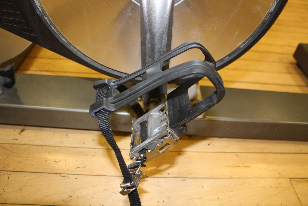 Image of Cybex Glute Machine VR1