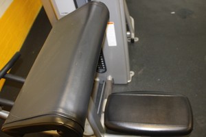 Thumbnail image of Cybex Arm Curl Machine VR1